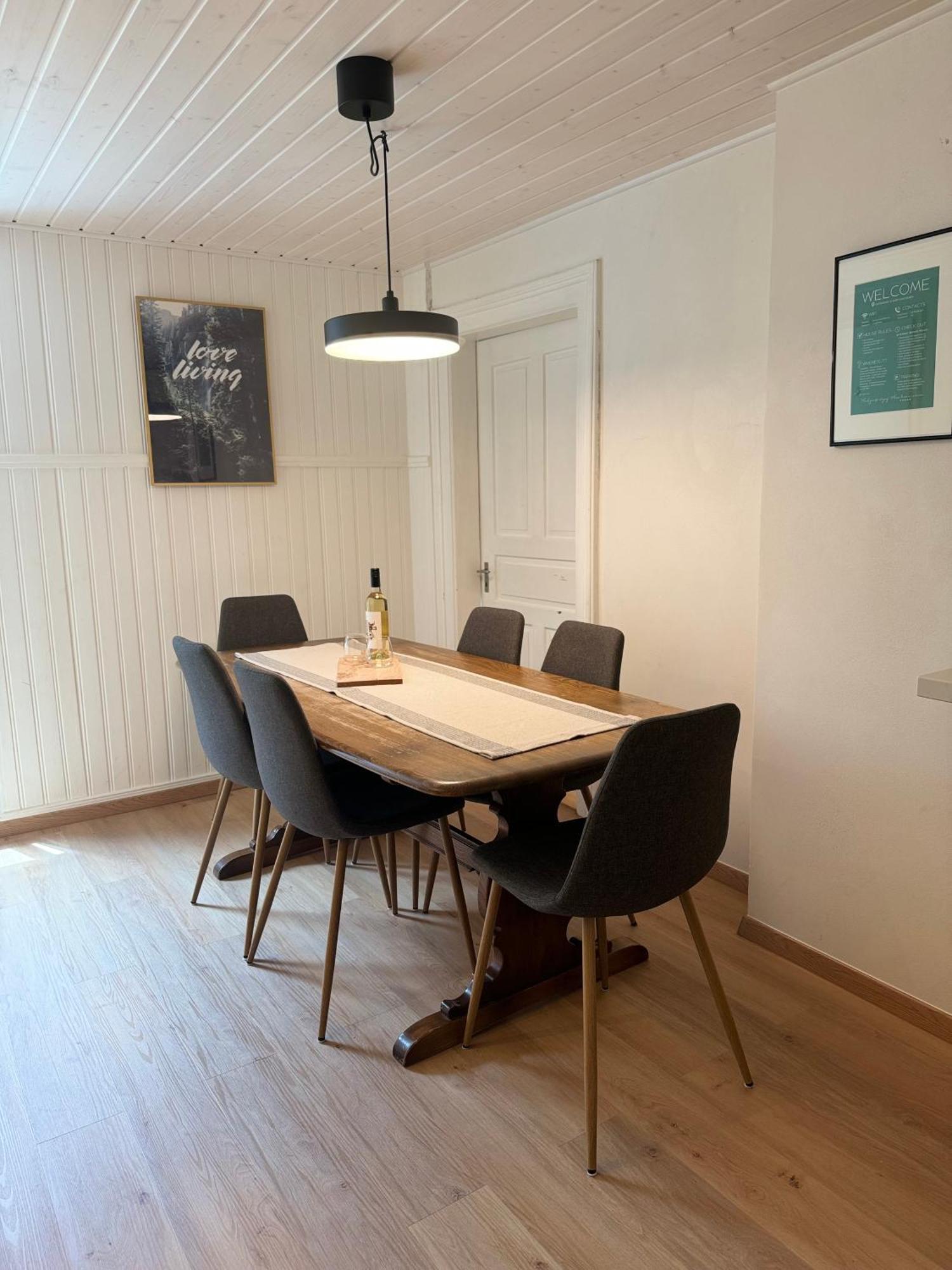 Alpine Haus Apartment Goschenen Ngoại thất bức ảnh